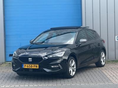 Financial Lease SEAT Leon 1.4 TSI eHybrid PHEV FR Bus PANO CAMERA