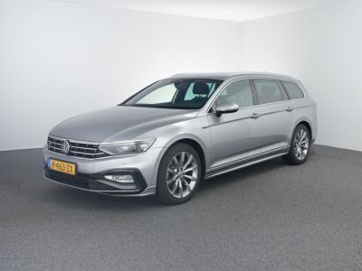 Financial Lease Volkswagen Passat Variant 1.5 TSI R-Line Business +