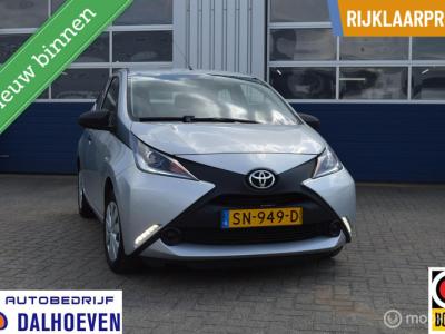 Financial Lease Toyota Aygo 1.0 VVT-i x