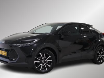 Financial Leas Toyota C-HR 1.8 Hybrid 140 First Edition