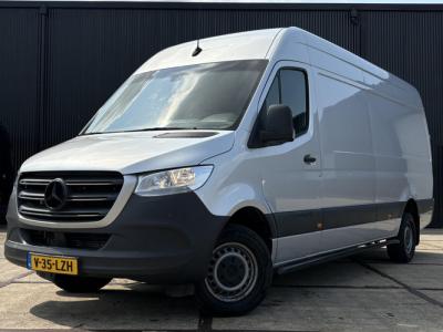 Financial Leas Mercedes-Benz Sprinter 319 CDI L3H2