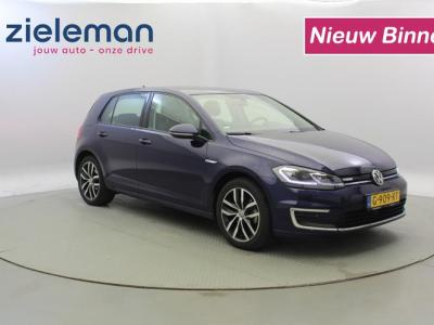 Financial Leas Volkswagen Golf e-Golf Edition - Stoelverw. Carplay