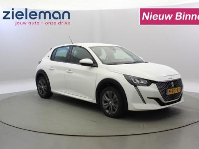 Financial Leas Peugeot 208 e-208 Active Pack 50 kWh - Carplay