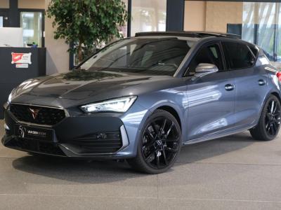 Financial Lease CUPRA Leon 1.4 e-Hybrid VZ Performance 245PK Pano Navi CAM Led Leder Acc
