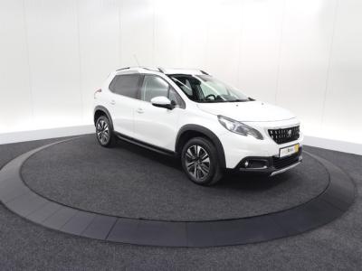 Financial Lease Peugeot 2008 PureTech 130 Allure