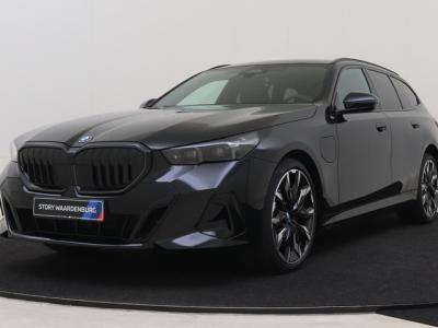 Financial Leas BMW 5 Serie Touring 530e M Sport Automaat