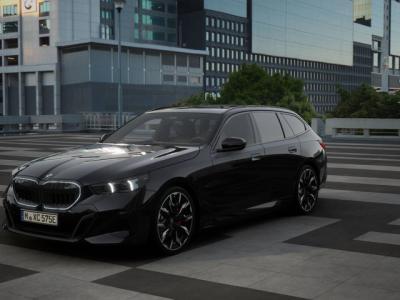 Financial Leas BMW 5 Serie Touring 530e M Sport Automaat