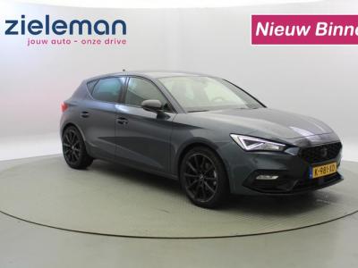 Financial Lease SEAT Leon 1.5 eTSI FR Launch Edition Automaat - Carplay