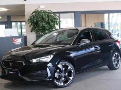 Financial Lease CUPRA Leon 1.5 eTSI 150pk Navi ACC PDC Sfeerverlichting NW model