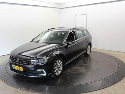 Financial Lease Volkswagen Passat Variant 1.4 TSI PHEV GTE Business Elk. Trekh Camera Navi Winterpack
