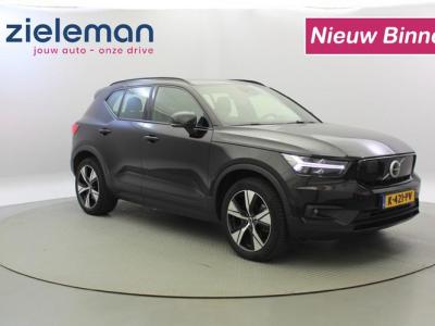 Financial Lease Volvo XC40 Recharge P8 AWD R-Design - Carplay