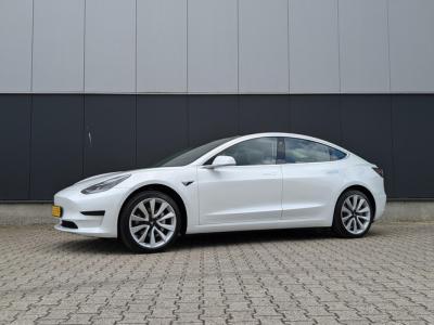 Financial Leas Tesla Model 3 Standard RWD Plus 60 kWh PANO LEDER AUTOPILOT