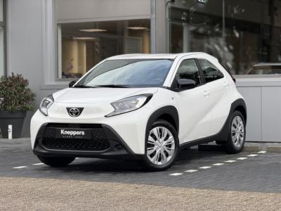 Financial Lease Toyota Aygo X 1.0 VVT-i Play