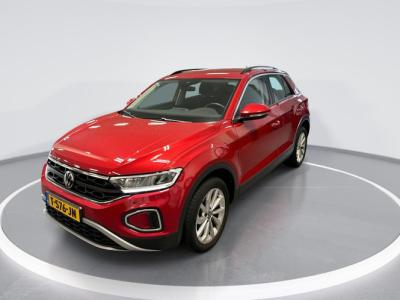 Financial Leas Volkswagen T-Roc 1.5 Tsi 150pk DSG Life