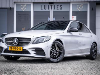 Financial Leas Mercedes-Benz C-Klasse 180 Premium Pack AMG I Org.NL I Pano-dak I 360° I Night-pakket I Multibeam I 1e-eig. I Dealer-onderhouden