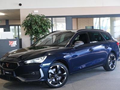 Financial Lease CUPRA Leon Sportstourer 1.4 e-Hybrid VZ 245PK Navi ACC CAM Sfeer