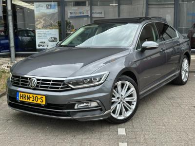 Financial Lease Volkswagen Passat 2.0 TDI Business Edition R l ACC l PANO l XENON
