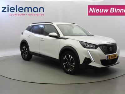 Financial Lease Peugeot 2008 1.2 PureTech Allure - Carplay