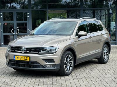 Financial Leas Volkswagen Tiguan 1.4 TSI ACT Highline Automaat