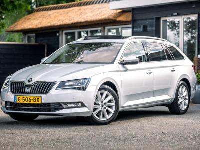 Financial Leas Škoda Superb Combi 1.5 TSI ACT Style Business I Vol I Pano I Leder I memmory I Carplay I