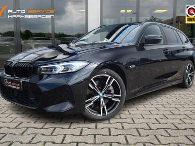 Financial Lease BMW 3 Serie Touring 330e M Pakket