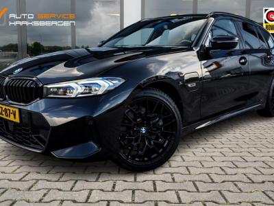Financial Lease BMW 3 Serie Touring 330e M Pakket