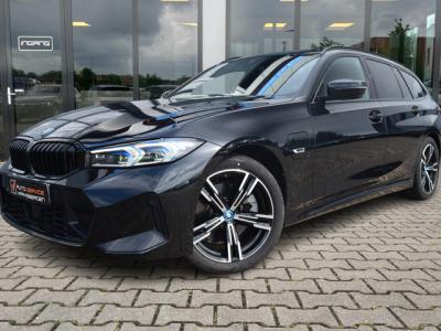 Financial Leas BMW 3 Serie Touring 330e M-Sport