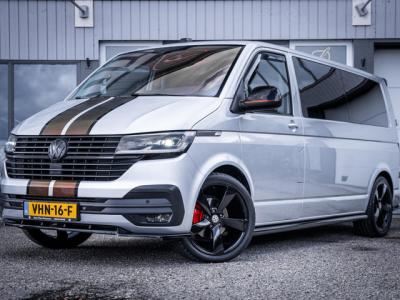 Financial Leas Volkswagen Transporter 2.0TDI 150pk DSG7 L2H1 Highline Trekhaak I 6-pers. I 20'' I Dealer-ond. I Carplay I Camera