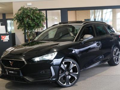 Financial Lease CUPRA Leon Sportstourer 1.4 e-Hybrid VZ Performance 245PK Pano Leder Led Cam Acc