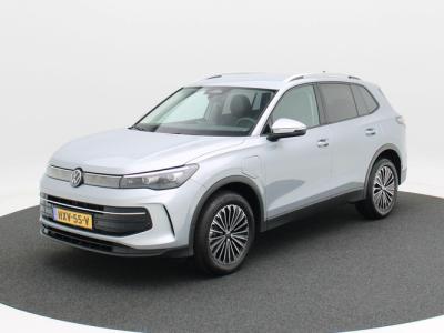 Financial Leas Volkswagen Tiguan 1.5 eHybrid 204 Pk Automaat Life Edition