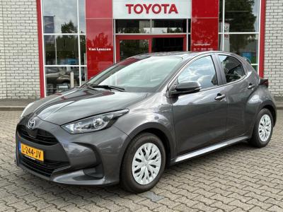 Financial Leas Toyota Yaris 1.5 HYBRID