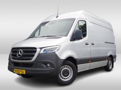 Financial Leas Mercedes-Benz Sprinter 319 3.0 V6 CDI L2H2