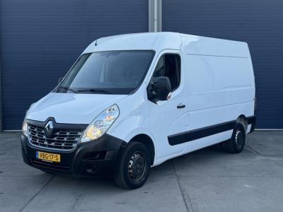 Financial Leas Renault Master T35 2.3 dCi L2H2