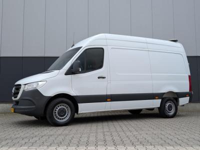 Financial Leas Mercedes-Benz Sprinter 316 160PK L2H2 3500KG TREKHAAK CRUISE CLIMATE M-BUX PARKEERSENSOREN CAMERA