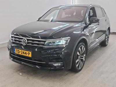 Financial Lease Volkswagen Tiguan Allspace 150PK R-LINE HIGHLINE PANORAMADAK VIRTUAL LEDER LED NAP BOMVOL NEDERLANDSE AUTO