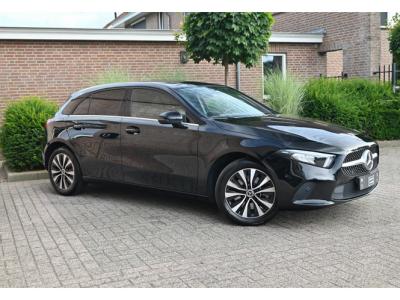 Financial Leas Mercedes-Benz A-Klasse 250 e Business Solution Luxury 218 PK LED Camera Widescreen 17''