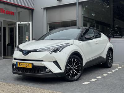 Financial Lease Toyota C-HR 1.8 Hybrid Style Bi-Tone