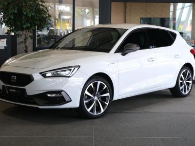 Financial Leas SEAT Leon 1.4 TSI eHybrid PHEV FR Navi Cam Acc Ambiante Led Pdc