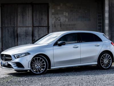 Financial Leas Mercedes-Benz A-Klasse 250 e AMG LED