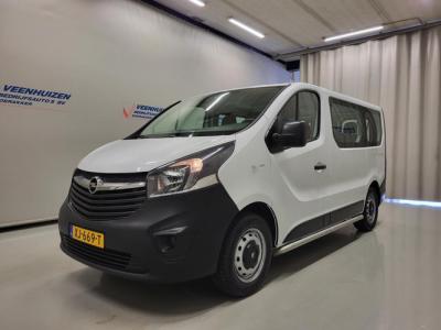 Financial Leas Opel Vivaro Combi 1.6CDTI 9-Personenbus -