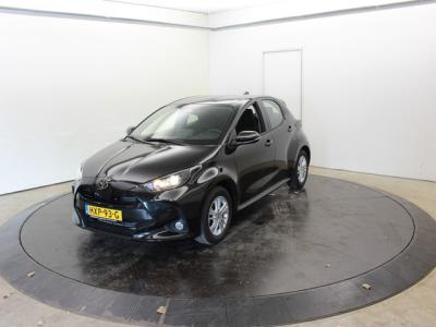 Financial Leas Toyota Yaris 1.5 Hyb Nieuw Rijklaar Camera PDC v+a Stoel