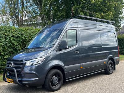 Financial Leas Mercedes-Benz Sprinter 319 L2H2 Aut