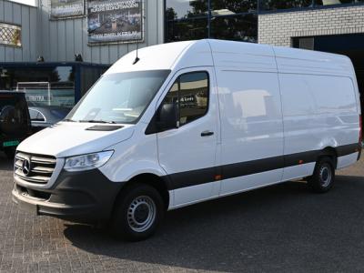 Financial Leas Mercedes-Benz Sprinter 317 CDI L3H2 Pro