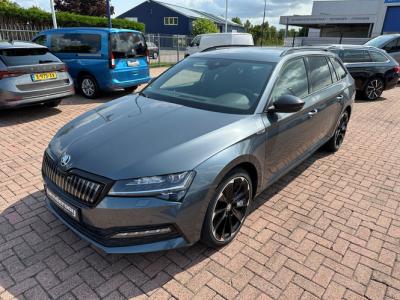 Financial Lease Škoda Superb Combi 1.4 TSI iV 218pk Sportline