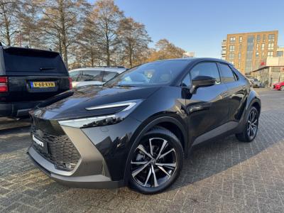 Financial Leas Toyota C-HR 1.8 Hybrid 140 First Edition