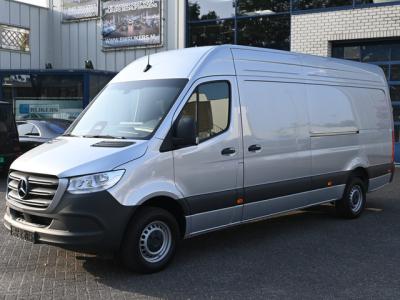 Financial Leas Mercedes-Benz Sprinter 317 CDI L3H2 Pro