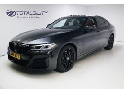 Financial Leas BMW 5 Serie 545e xDrive High Exec. M-sport Black Edition 394 PK