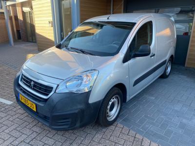 Financial Lease Peugeot Partner 120 1.6 BlueHDi 75 L1 Premium Pack