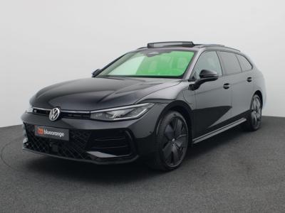 Financial Leas Volkswagen Passat Variant 1.5 eHybrid R-Line Edition 272PK DSG