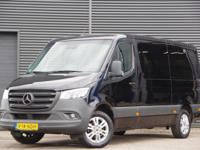Financial Leas Mercedes-Benz Sprinter 319 3.0 CDI V6 L2H1 AUT. LED